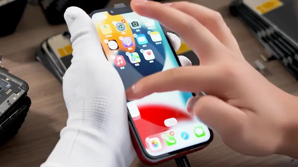 Why You Should Always Test Smartphone Screens Before Installation